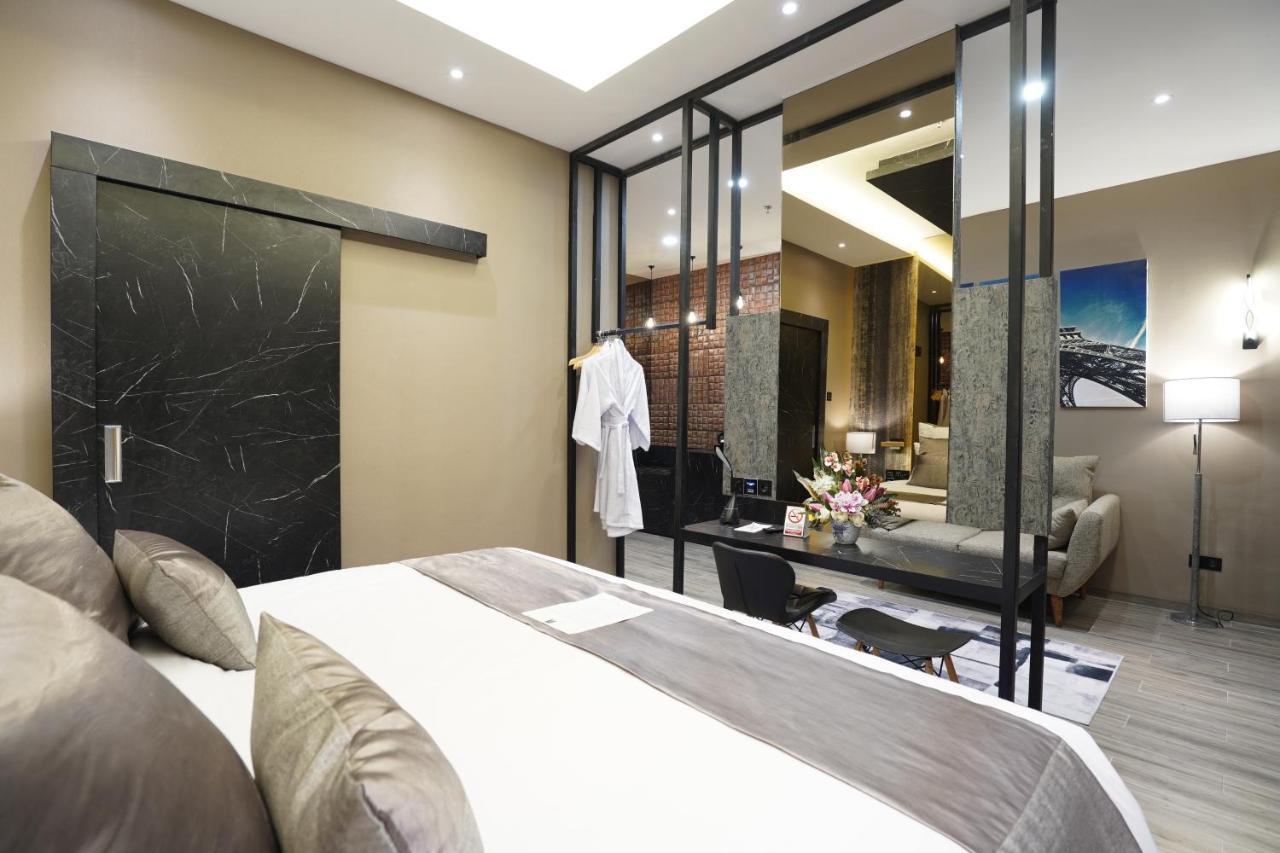 De Paris Hotel Medan Ngoại thất bức ảnh
