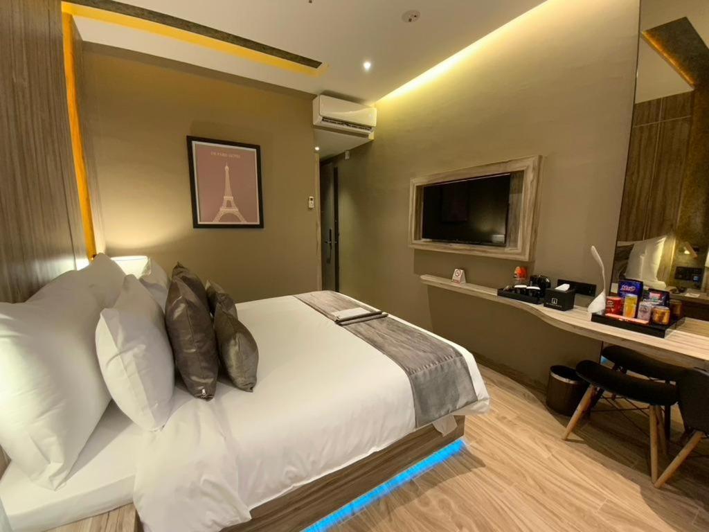 De Paris Hotel Medan Ngoại thất bức ảnh