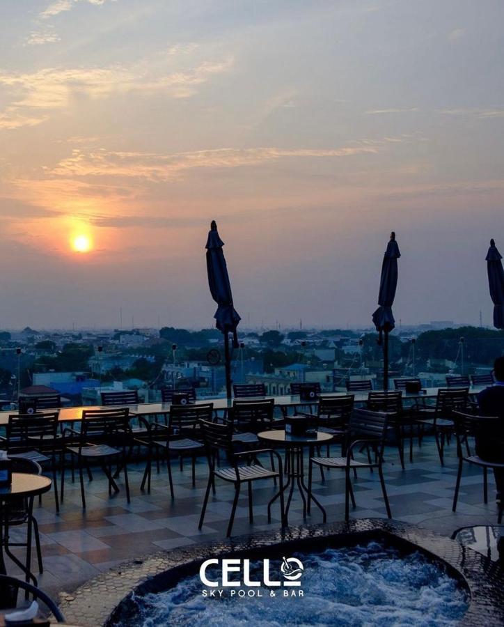De Paris Hotel Medan Ngoại thất bức ảnh